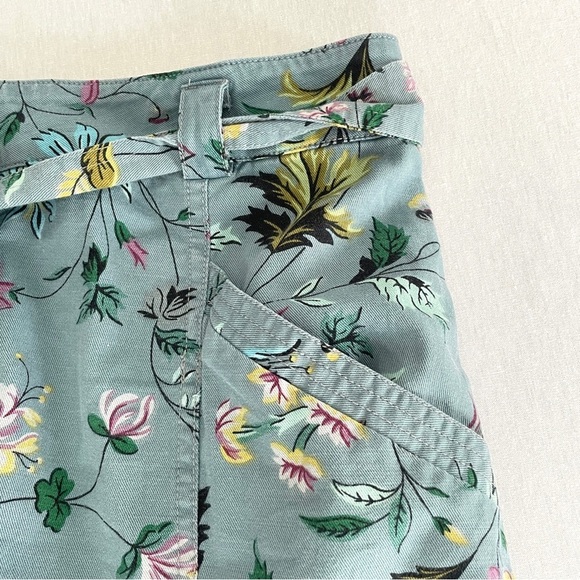 ANTHROPOLOGIE Victoria Floral Cargo Pants with Removable Belt - Picture 9 of 16